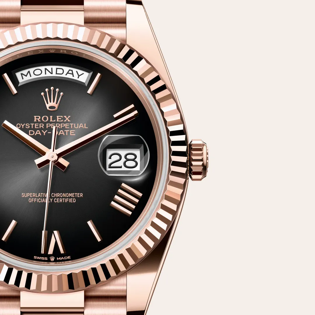 Rolex Day-Date 40 18 ct Everose gold, M228235-0055